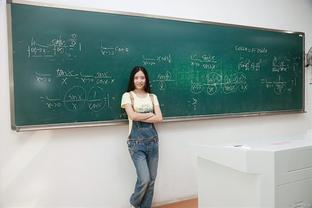 谷爱凌作为青年代表在哈佛发表演讲，并用中文问好和致谢